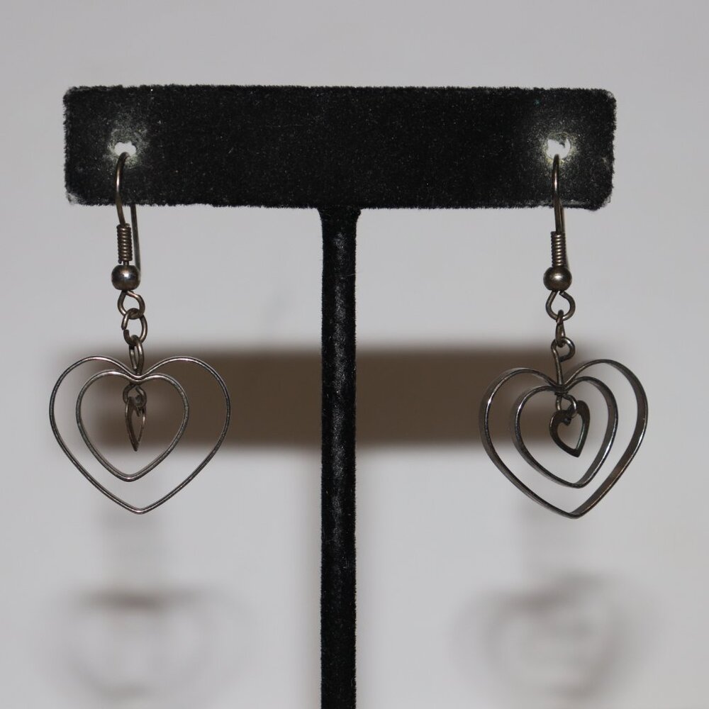 🤍✨ Beautiful Silver Heart Dangle Hook Earrings · 1 5/8" Tall · soft romantic